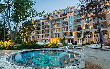 Venera Palace